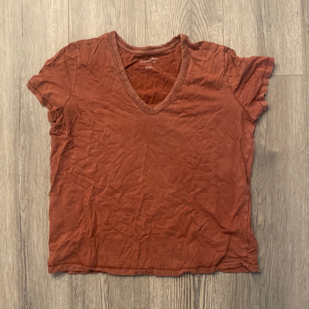 universal threads super soft Tee
